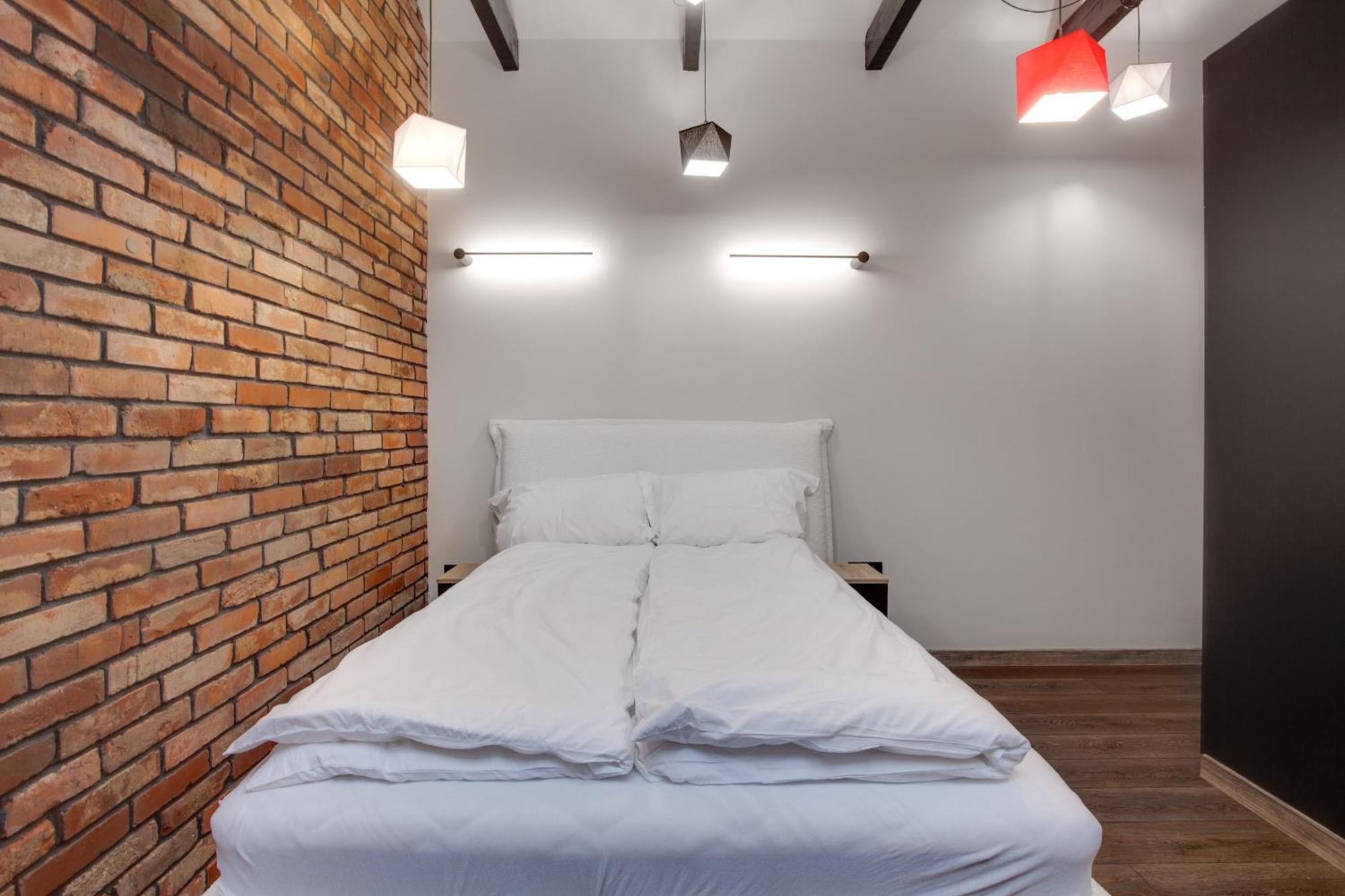 Apartment Sobieskiego 26 *