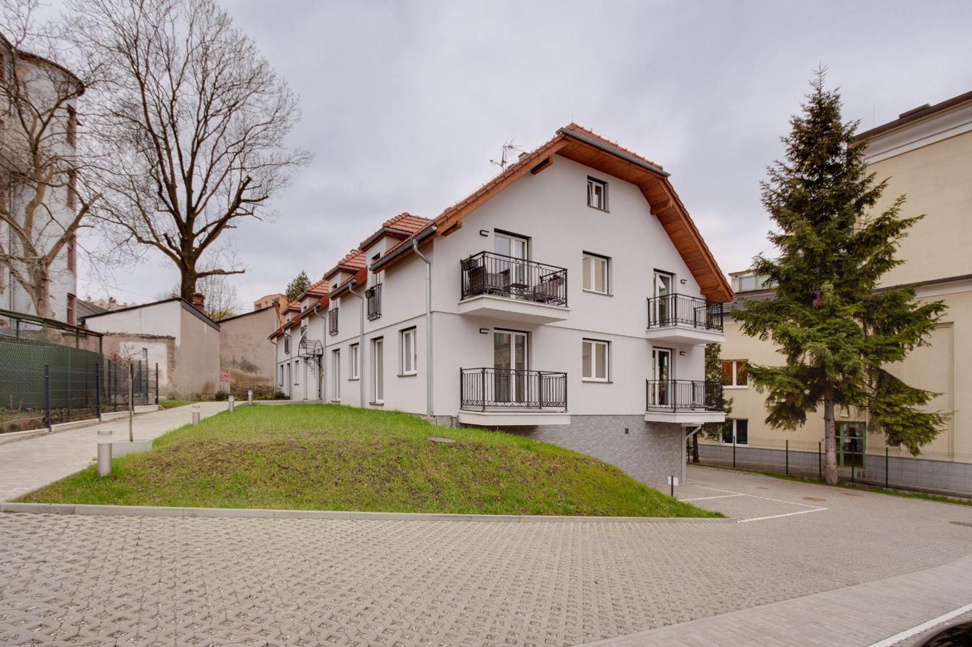 Apartment Sobieskiego 26 *